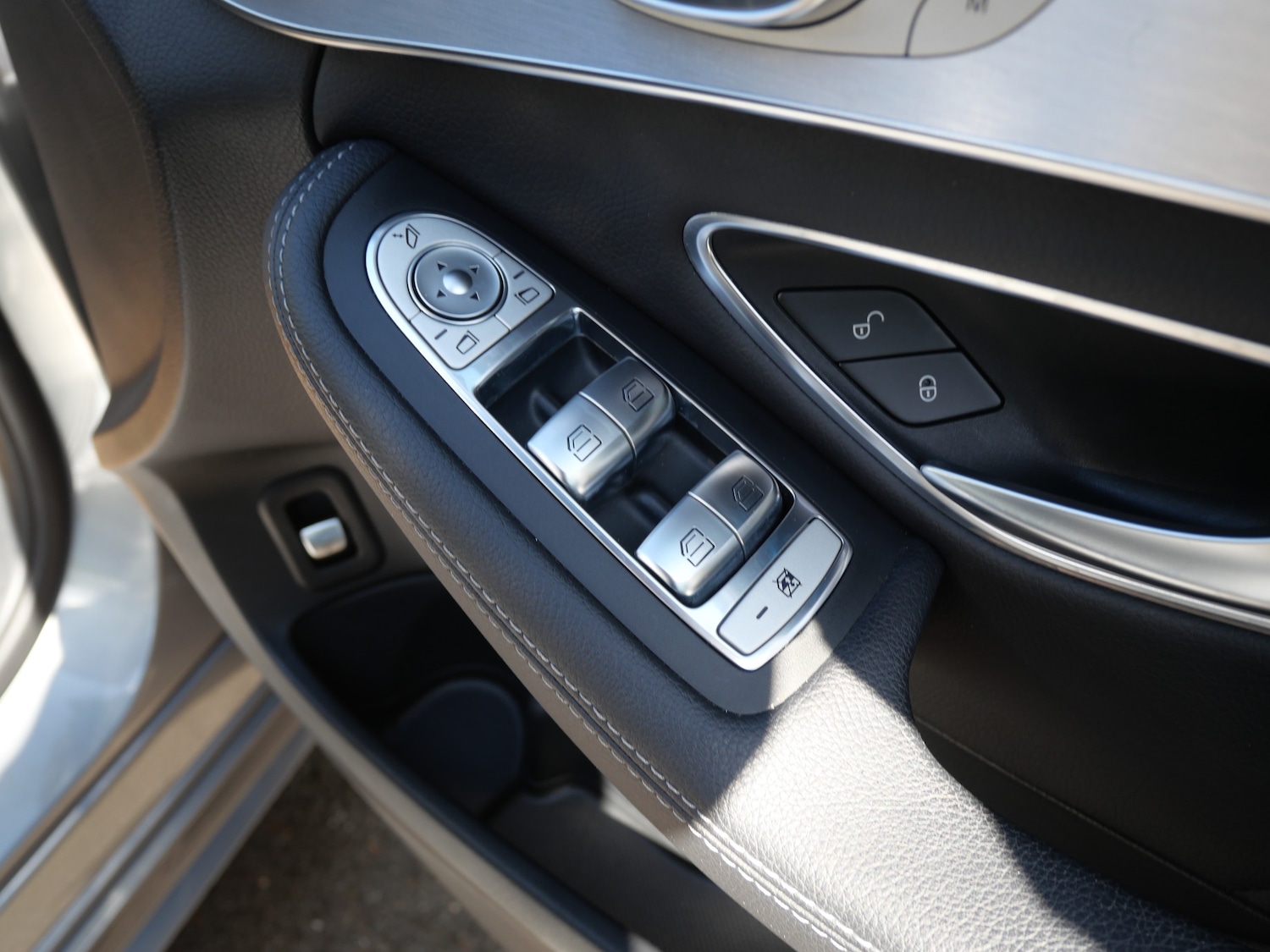 Used Mercedes-Benz C Class 2015 for sale - 77701498: Photo 38