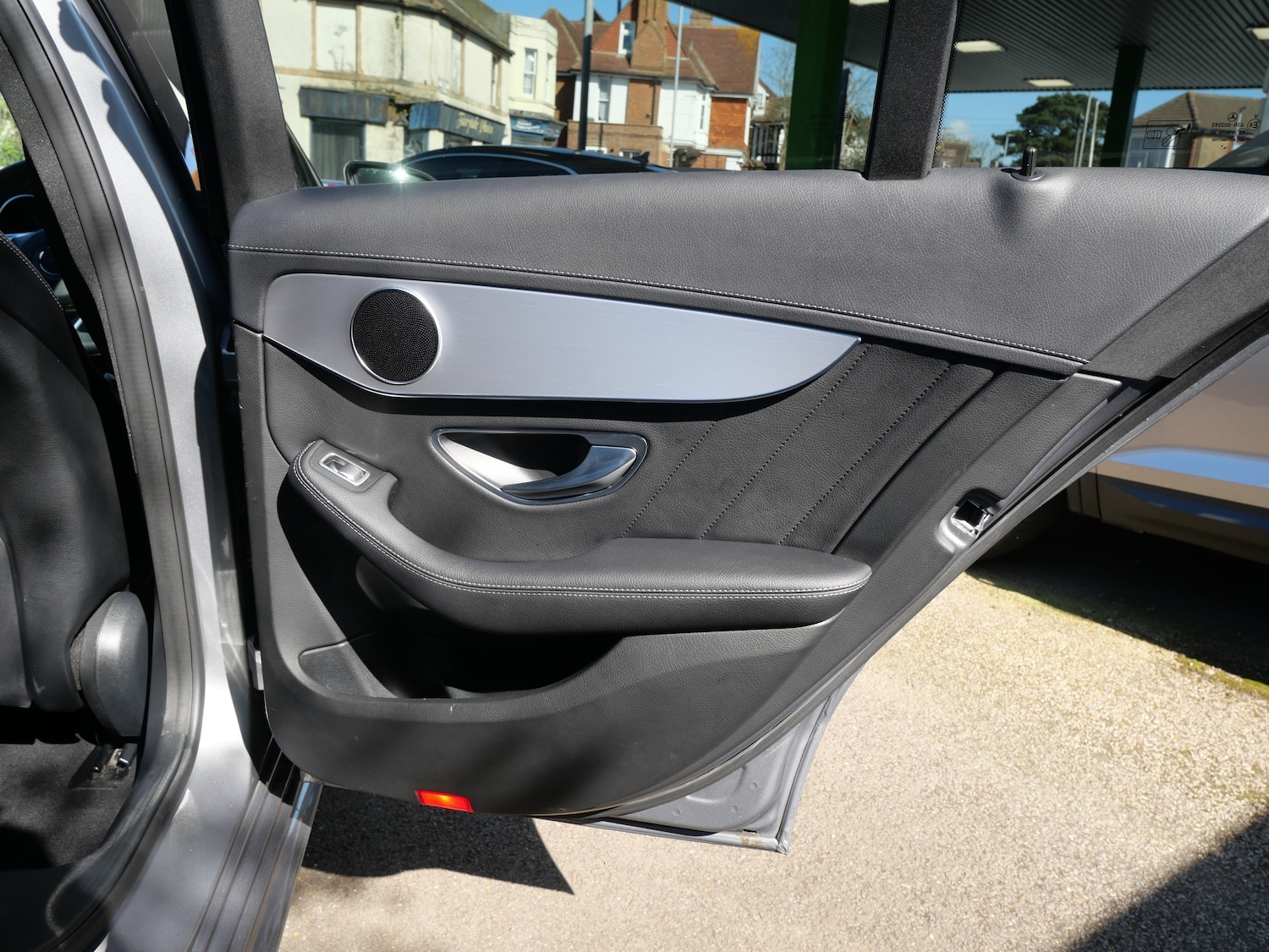 Used Mercedes-Benz C Class 2015 for sale - 77701498: Photo 41