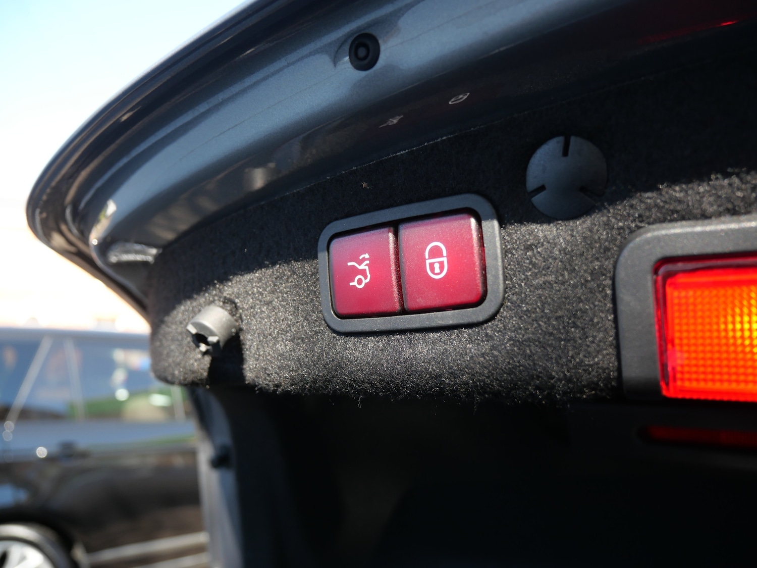 Used Mercedes-Benz C Class 2015 for sale - 77701498: Photo 45