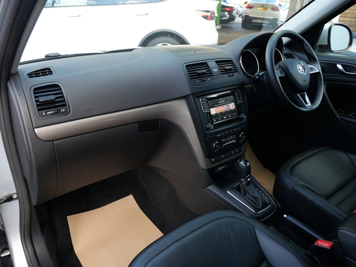 Used Skoda Yeti 2017 for sale - 77327250: Photo 14