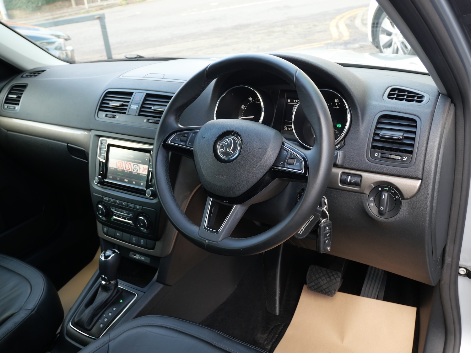 Used Skoda Yeti 2017 for sale - 77327250: Photo 15