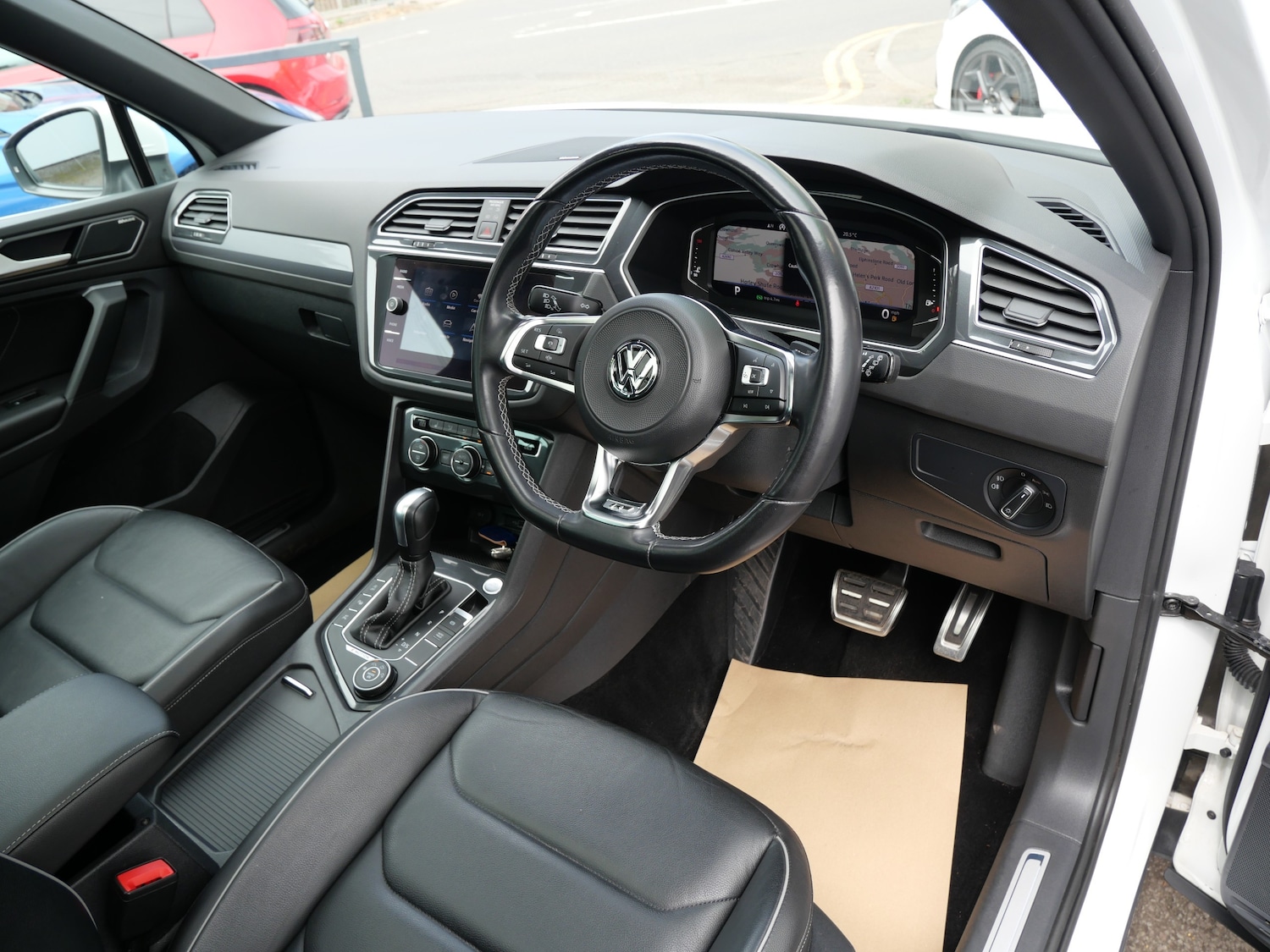 Used Volkswagen Tiguan 2019 for sale - 76650373: Photo 16