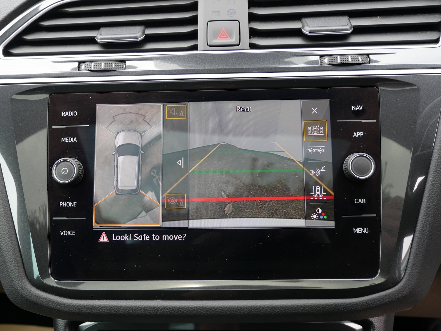 Used Volkswagen Tiguan 2019 for sale - 76650373: Photo 19