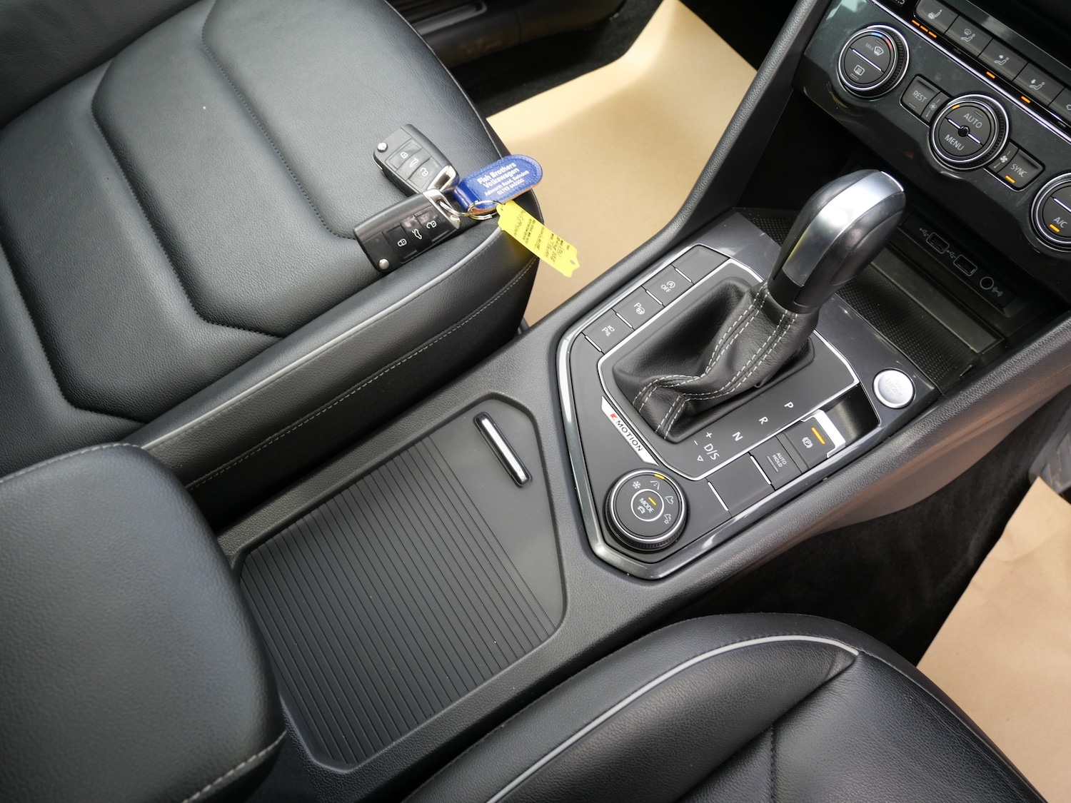 Used Volkswagen Tiguan 2019 for sale - 76650373: Photo 32