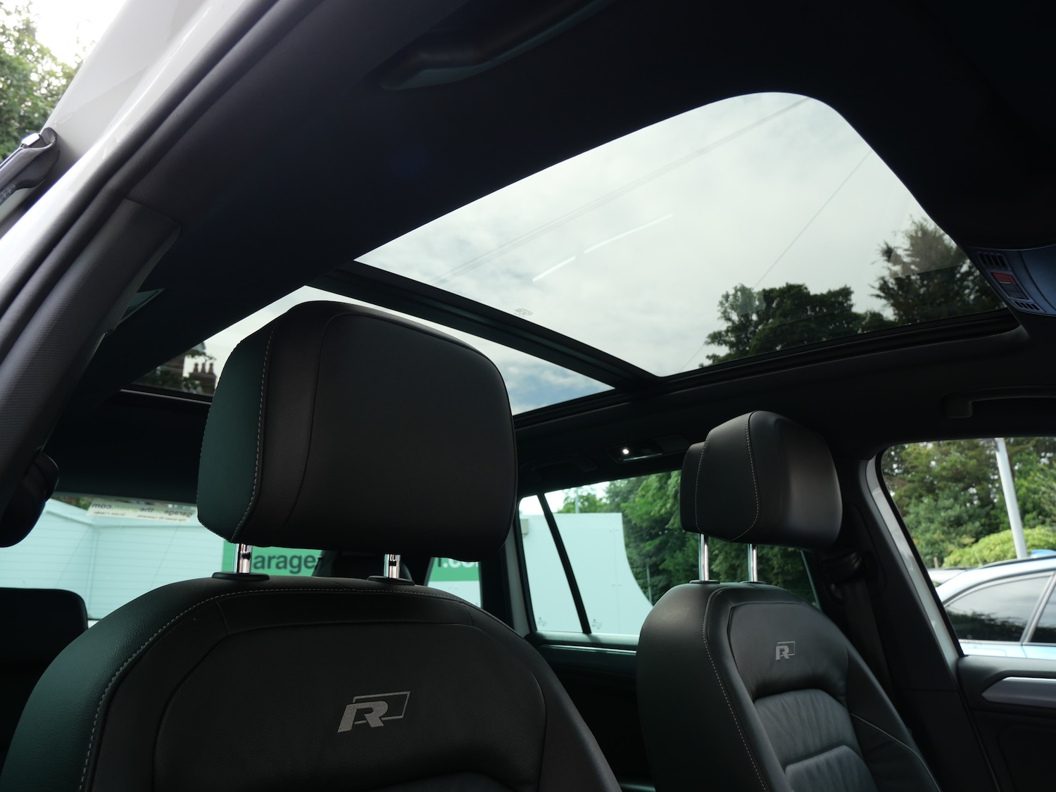 Used Volkswagen Tiguan 2019 for sale - 76650373: Photo 51