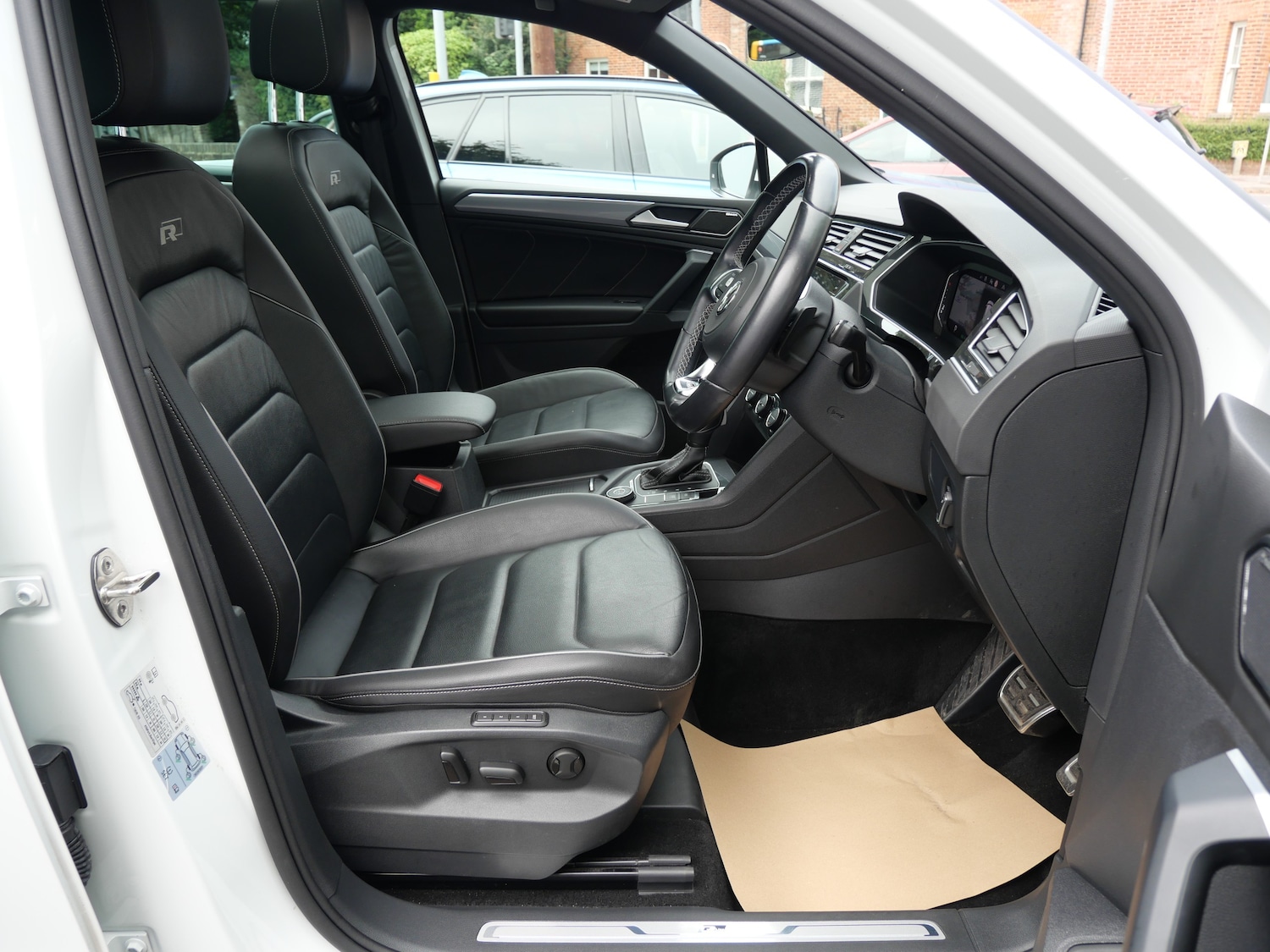 Used Volkswagen Tiguan 2019 for sale - 76650373: Photo 8