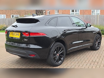 Used Jaguar F-Pace 2020 for sale - 77620371: Photo