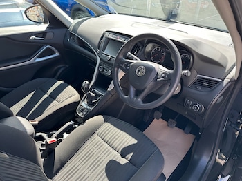 Used Vauxhall Zafira Tourer 2017 for sale - 75694705: Photo