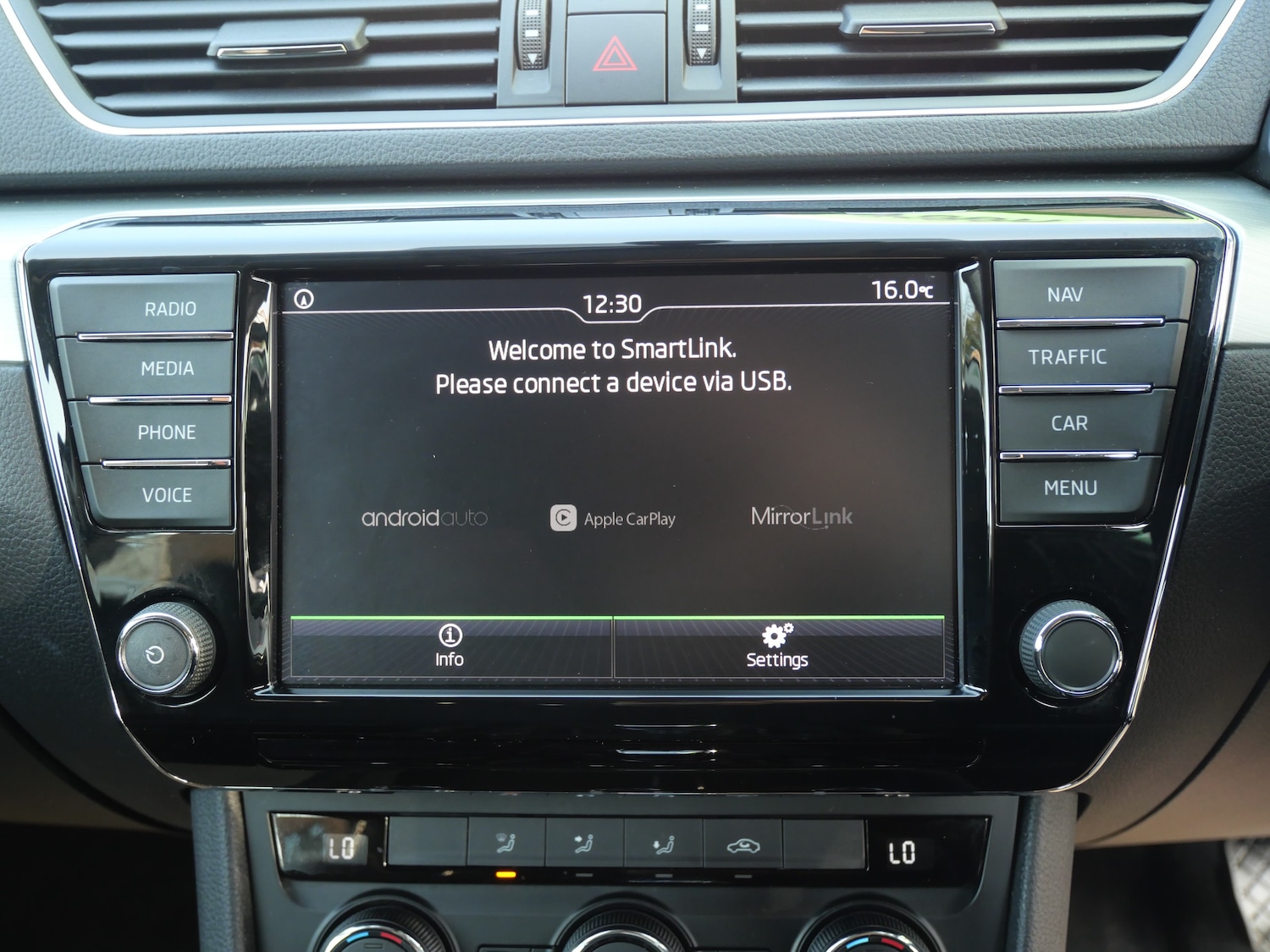 Used Skoda Superb 2016 for sale - 77546175: Photo 19