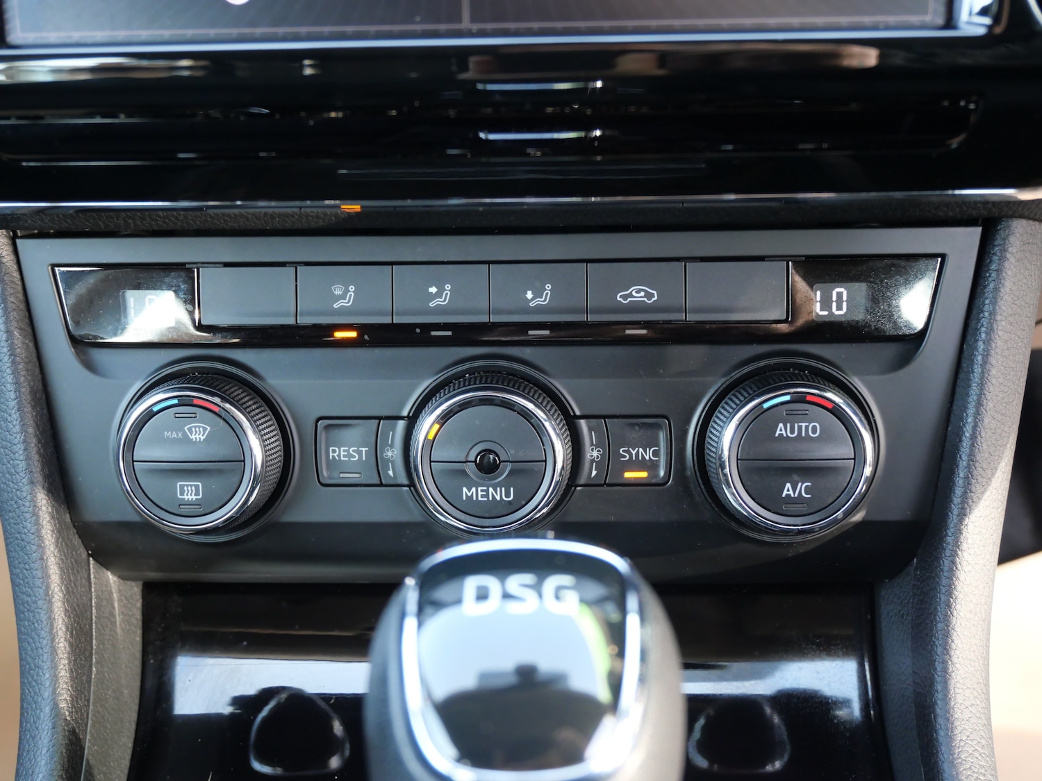 Used Skoda Superb 2016 for sale - 77546175: Photo 20