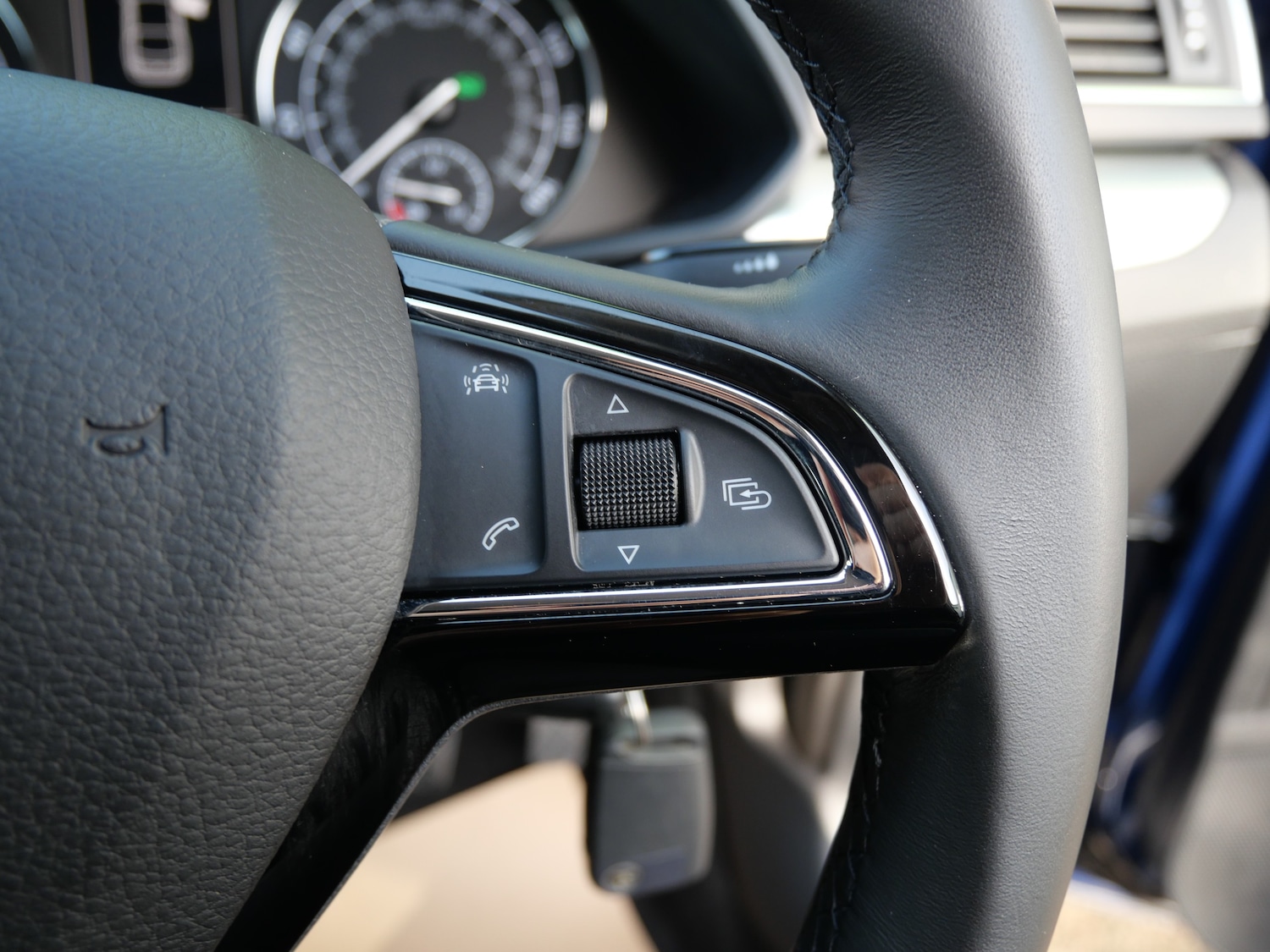 Used Skoda Superb 2016 for sale - 77546175: Photo 28