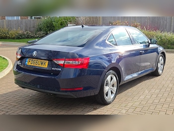 Used Skoda Superb 2016 for sale - 77546175: Photo