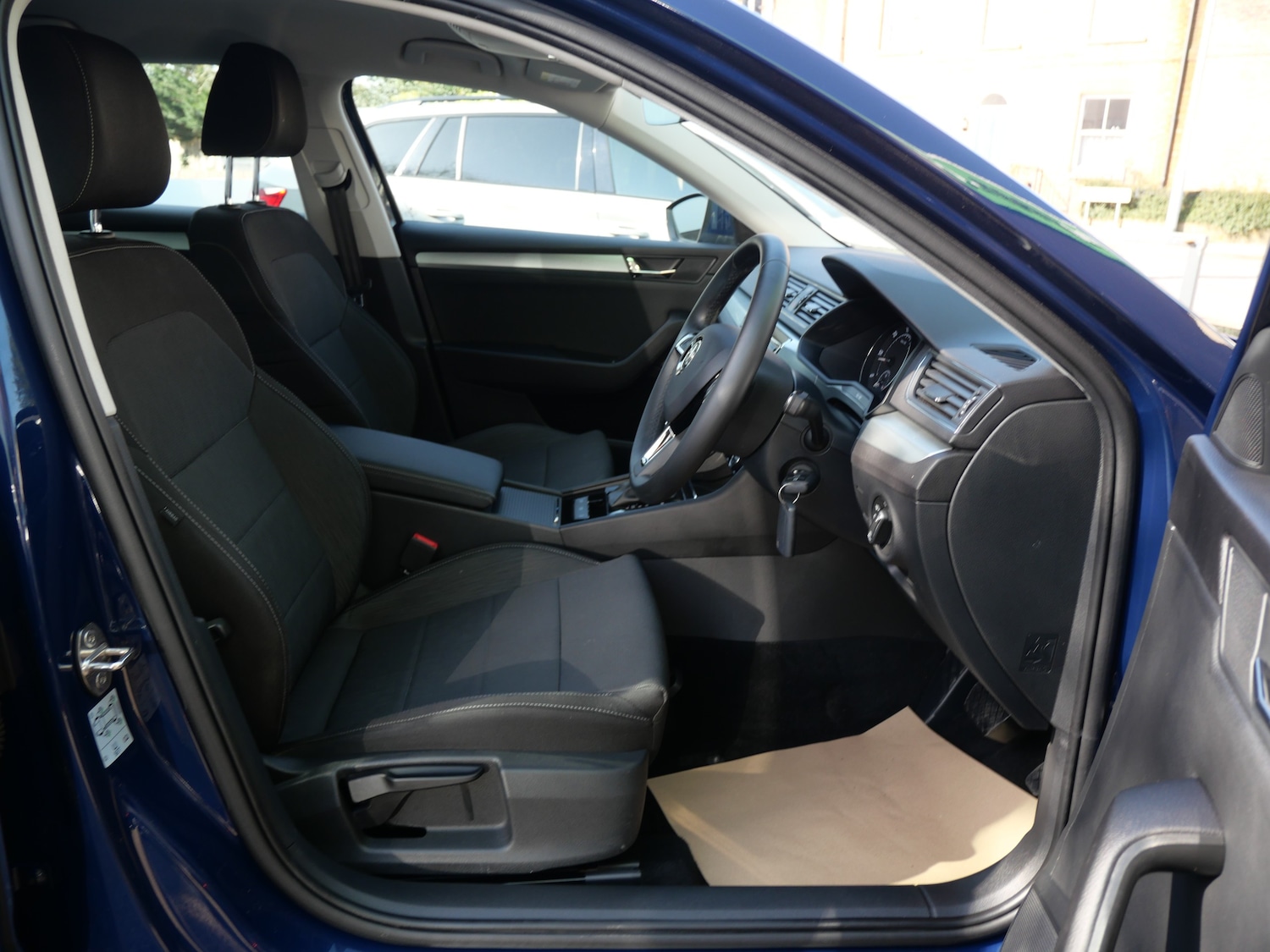 Used Skoda Superb 2016 for sale - 77546175: Photo 8