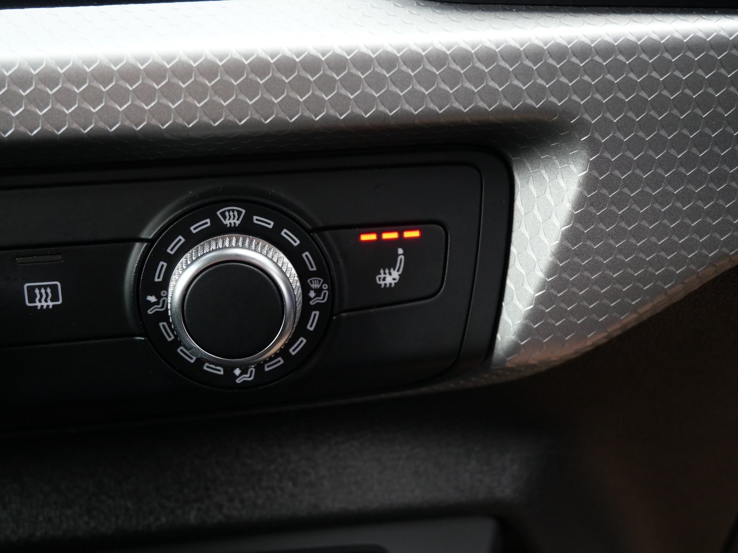 Used Audi A1 2020 for sale - 76637934: Photo 23