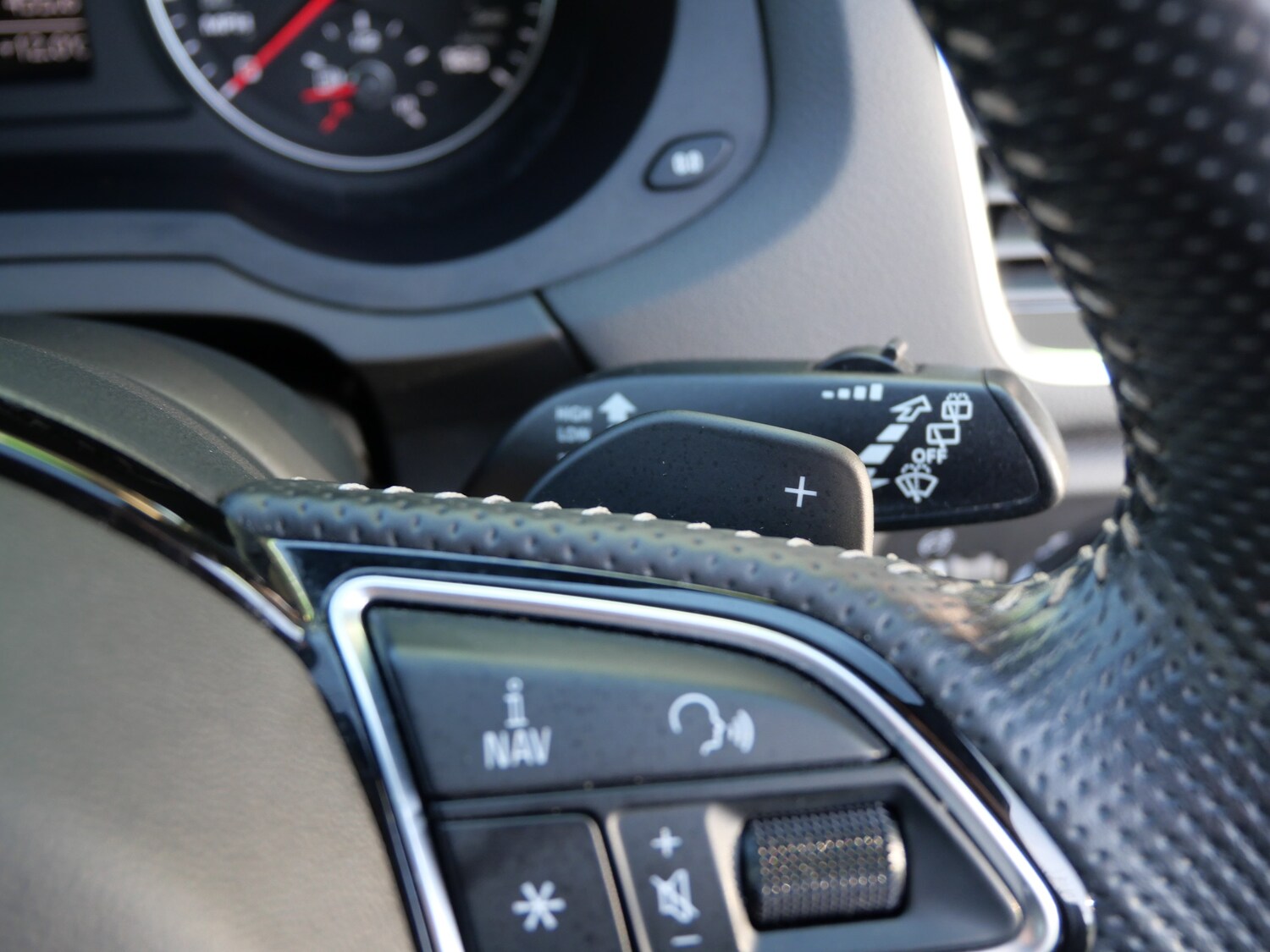 Used Audi Q3 2016 for sale - 77506091: Photo 35