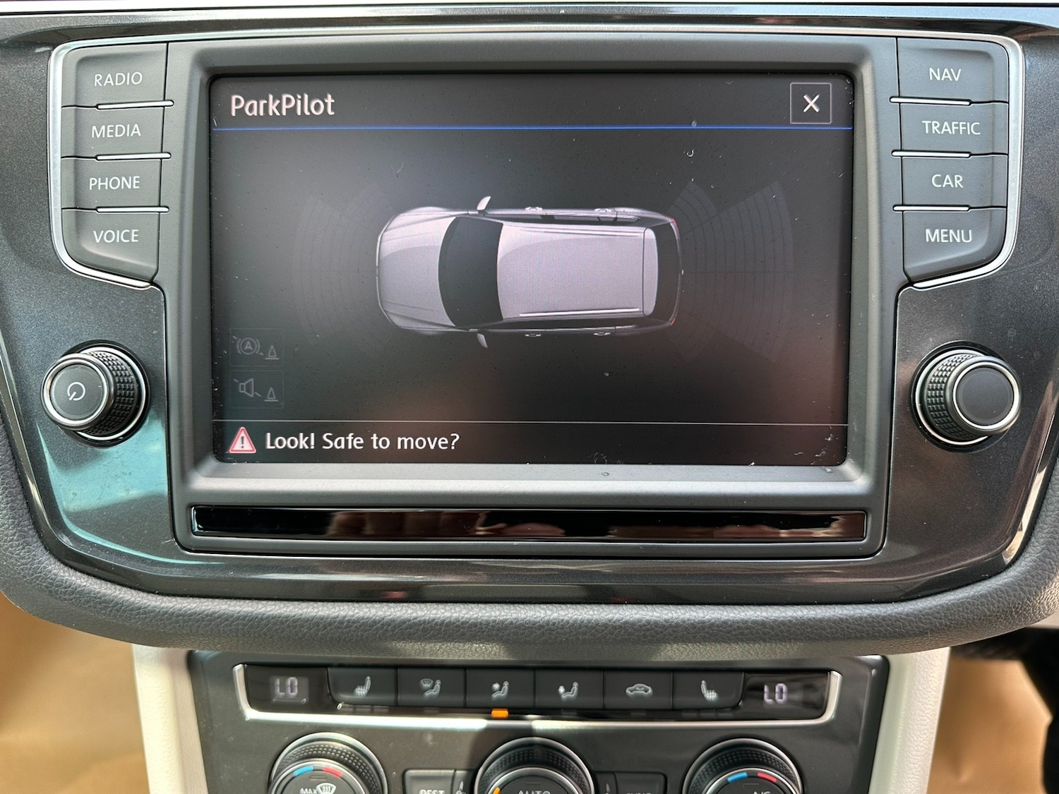 Used Volkswagen Tiguan 2016 for sale - 77688207: Photo 18