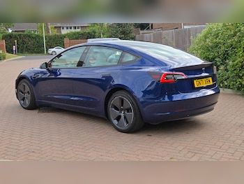 Used Tesla Model 3 2021 for sale - 75655701: Photo