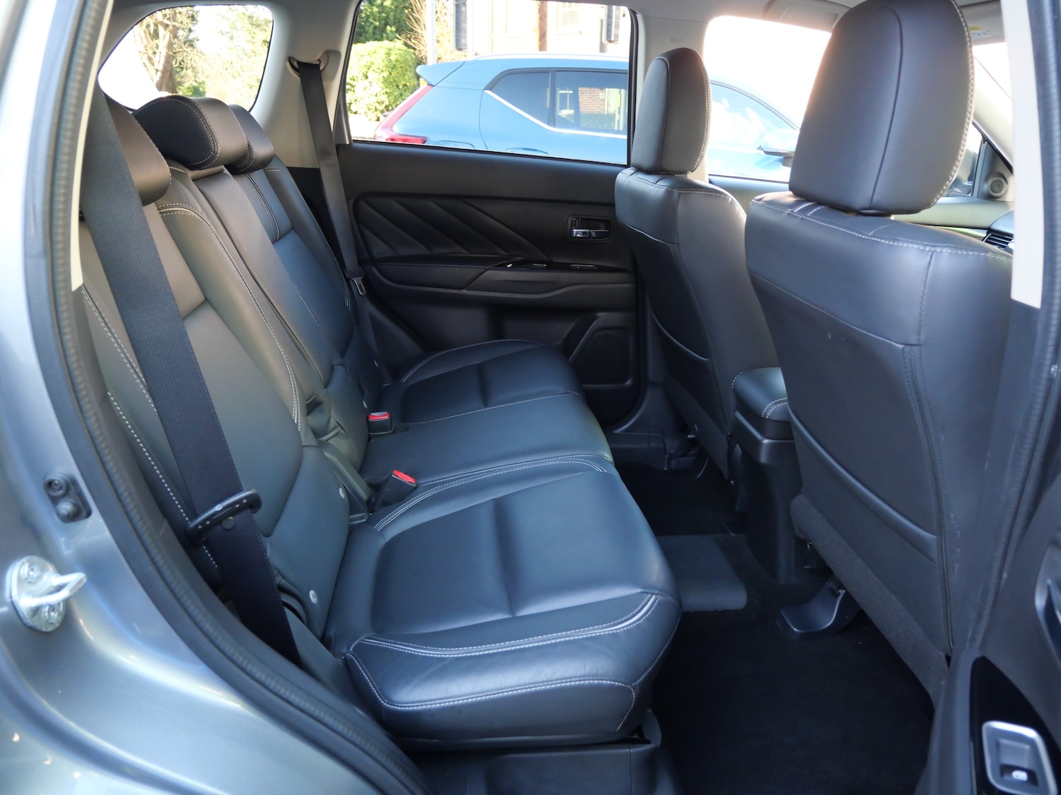 Used Mitsubishi Outlander 2018 for sale - 76637928: Photo 10