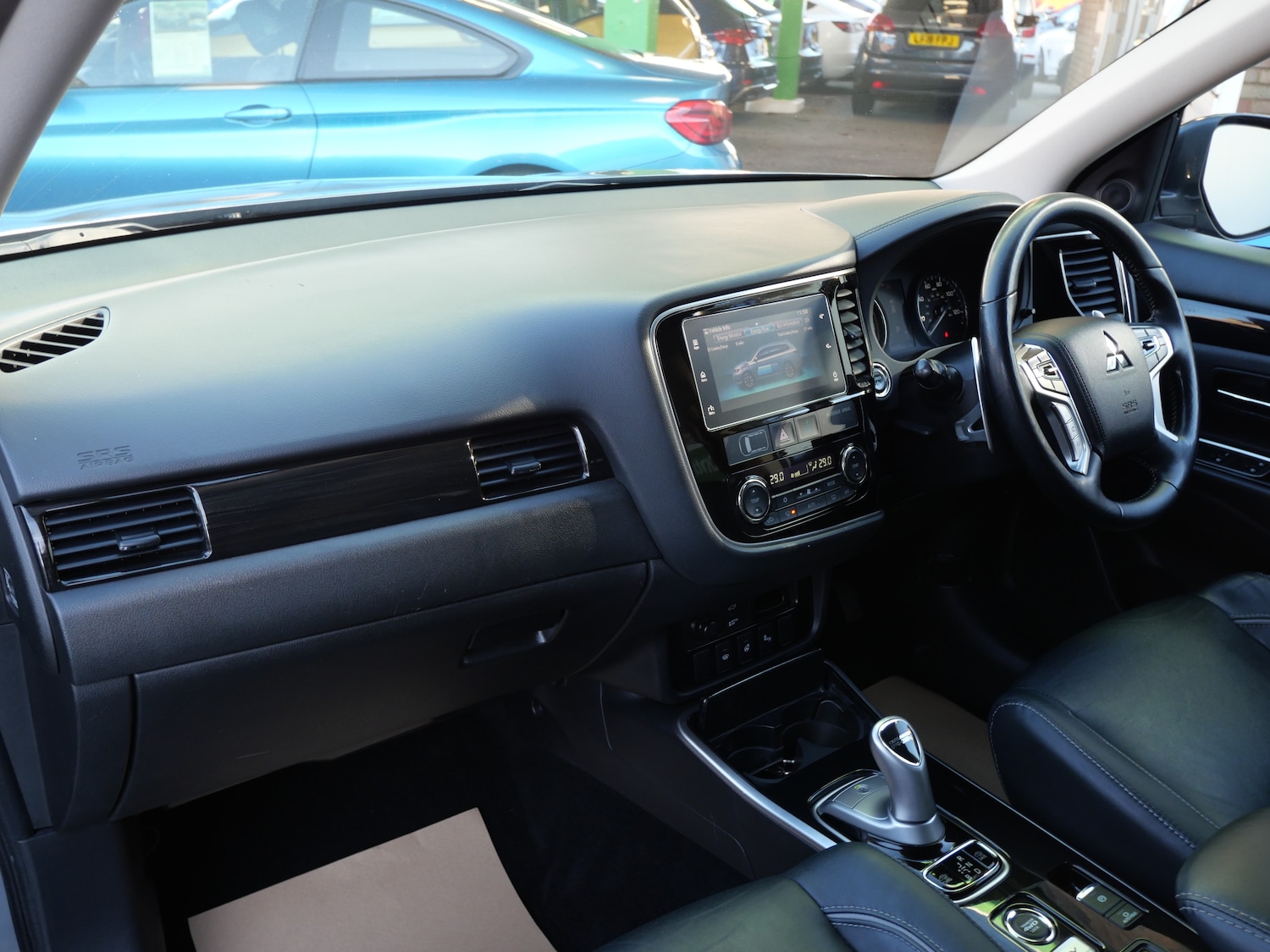 Used Mitsubishi Outlander 2018 for sale - 76637928: Photo 14