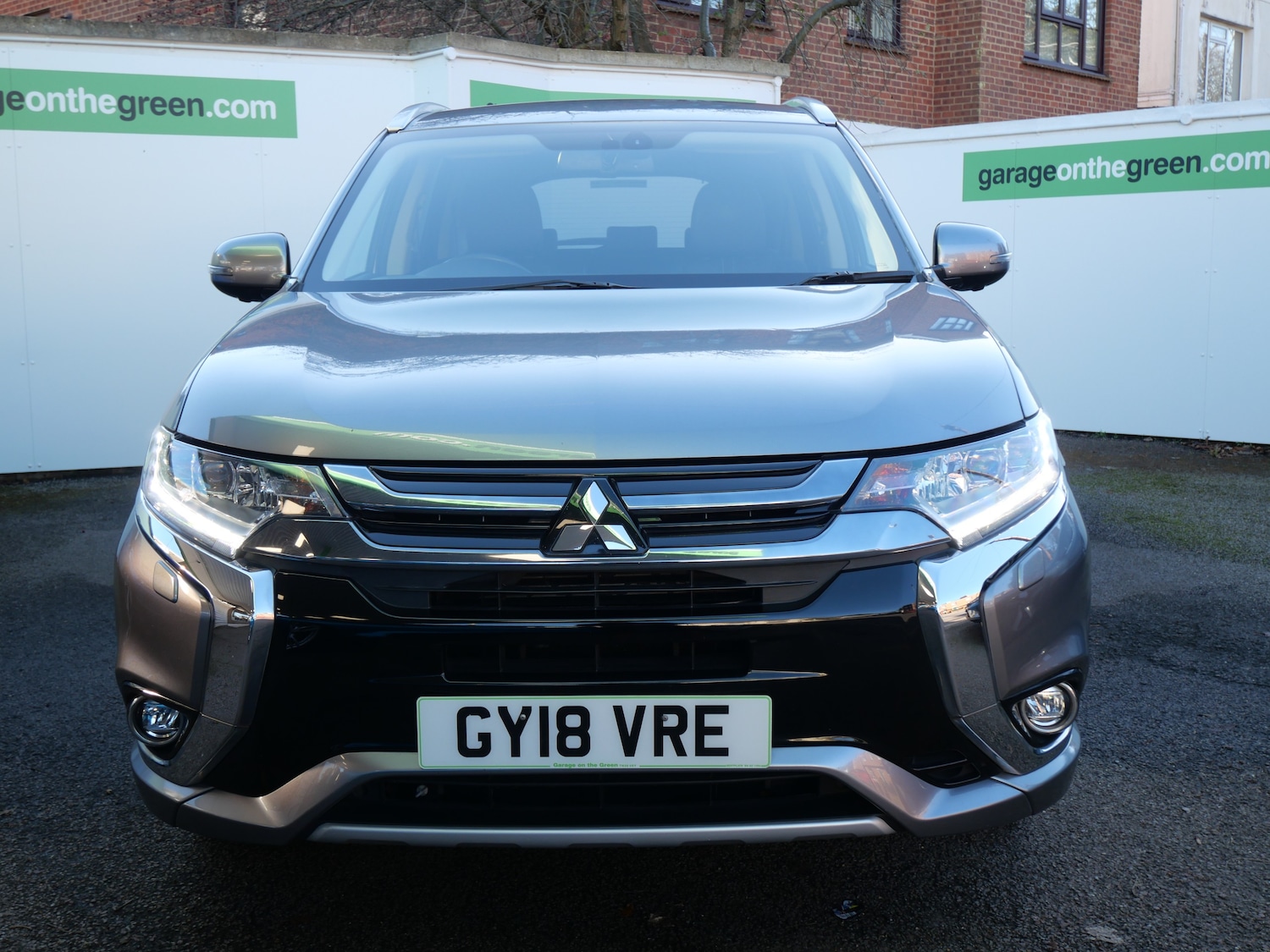 Used Mitsubishi Outlander 2018 for sale - 76637928: Photo 2
