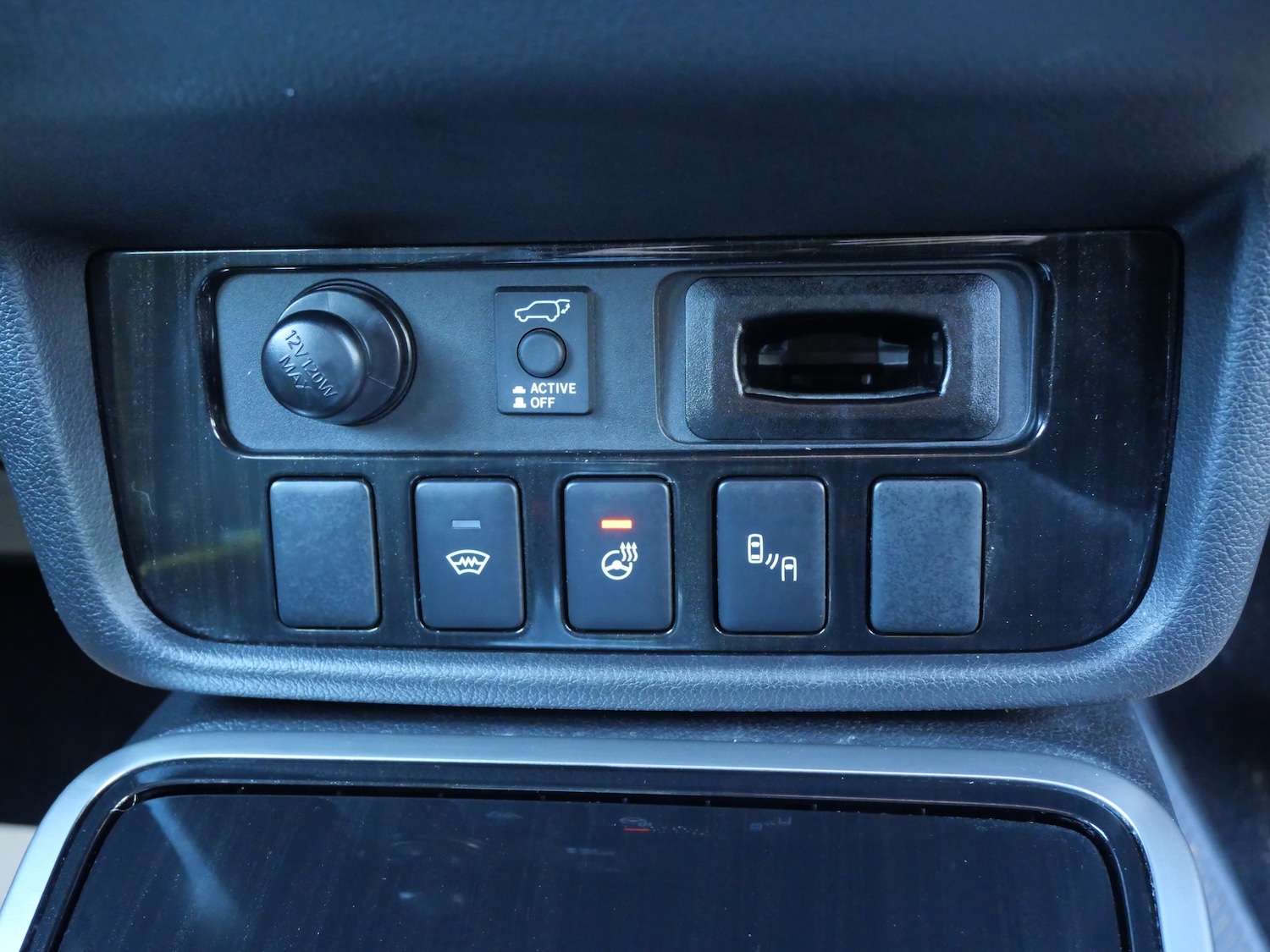 Used Mitsubishi Outlander 2018 for sale - 76637928: Photo 22