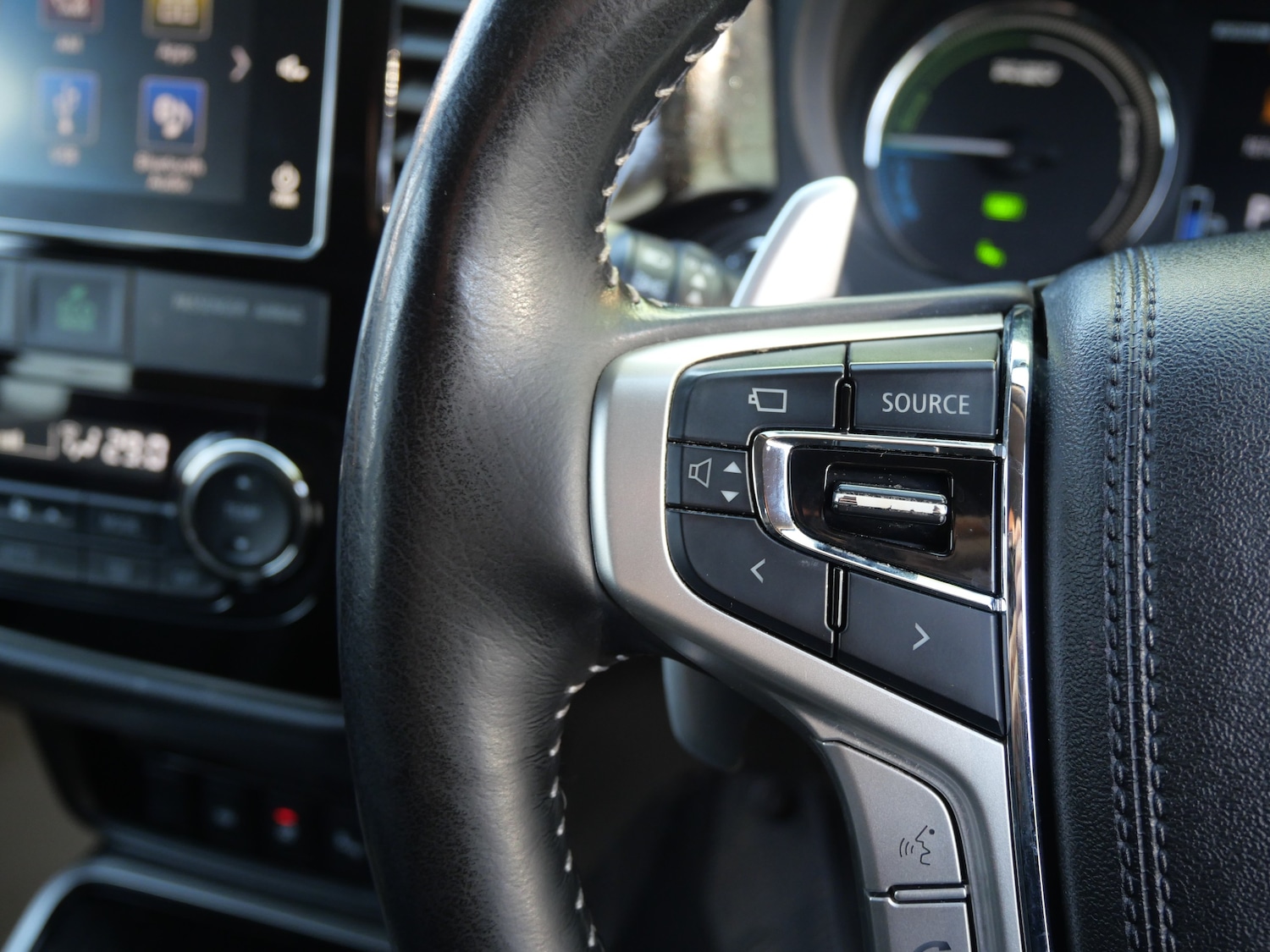 Used Mitsubishi Outlander 2018 for sale - 76637928: Photo 34