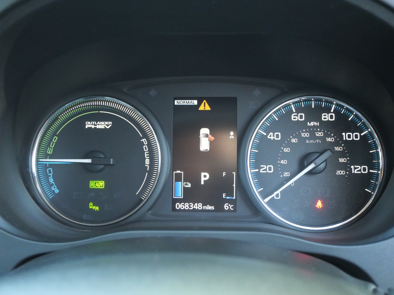 Used Mitsubishi Outlander 2018 for sale - 76637928: Photo 39