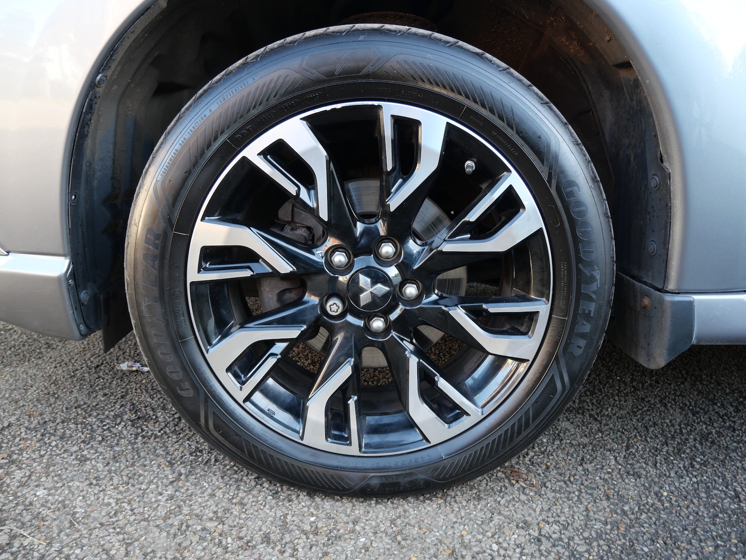 Used Mitsubishi Outlander 2018 for sale - 76637928: Photo 53