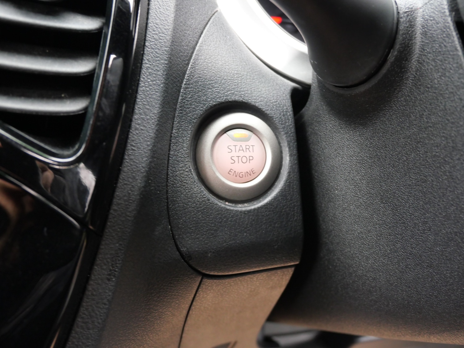 Used Nissan Juke 2016 for sale - 76637940: Photo 26