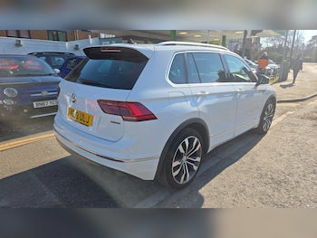 Used Volkswagen Tiguan 2018 for sale - 77935498: Photo