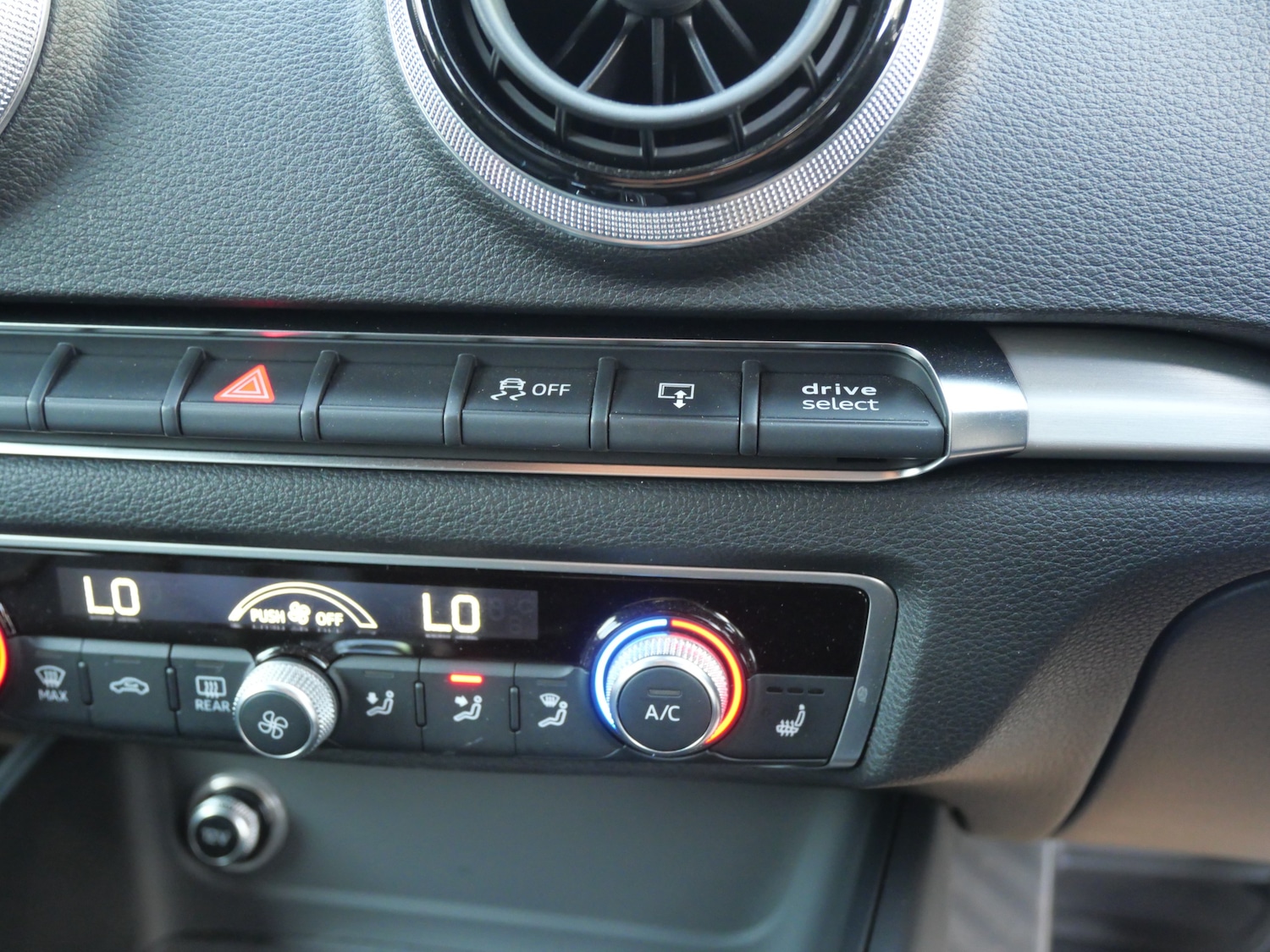 Used Audi S3 2016 for sale - 76186865: Photo 23