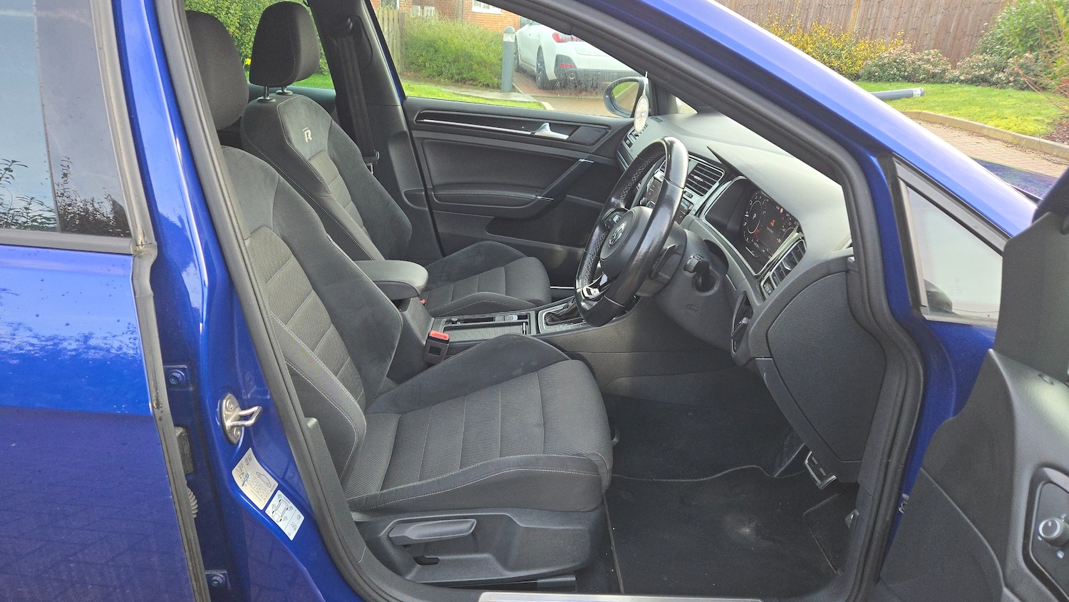 Used Volkswagen Golf 2020 for sale - 77546168: Photo 6