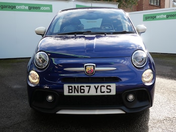 Used Abarth 595 2017 for sale - 76637943: Photo