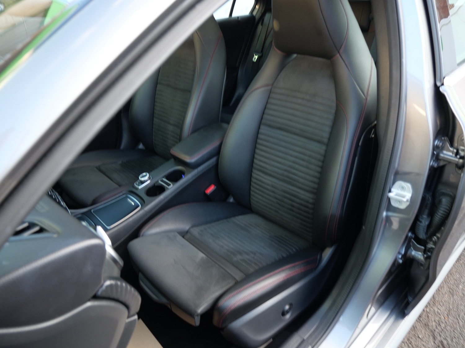 Used Mercedes-Benz A-Class 2017 for sale - 77002026: Photo 12