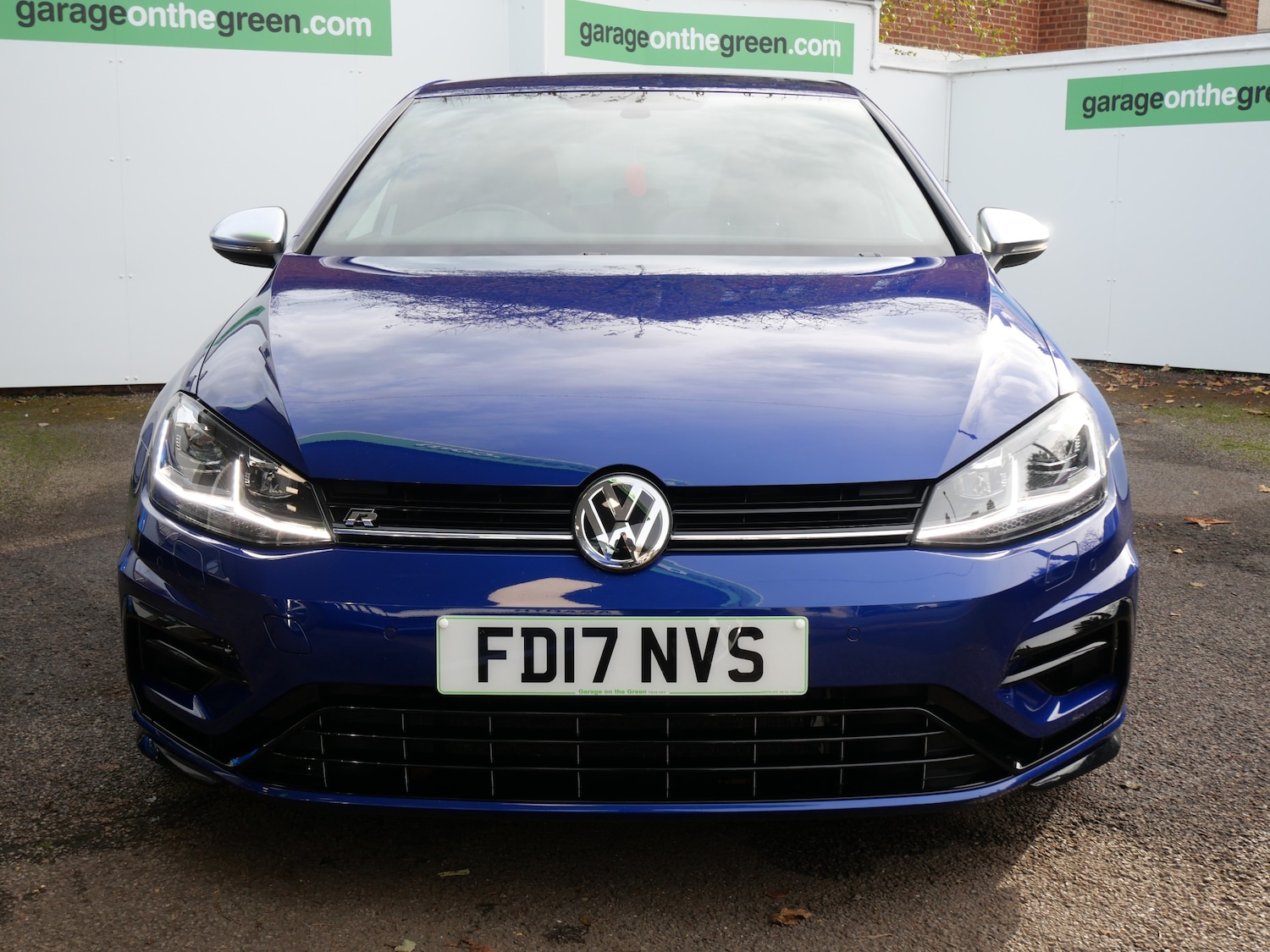 Used Volkswagen Golf 2017 for sale - 77546170: Photo 2