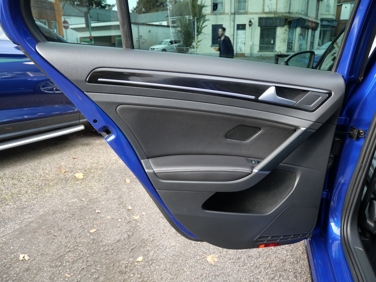 Used Volkswagen Golf 2017 for sale - 77546170: Photo 44