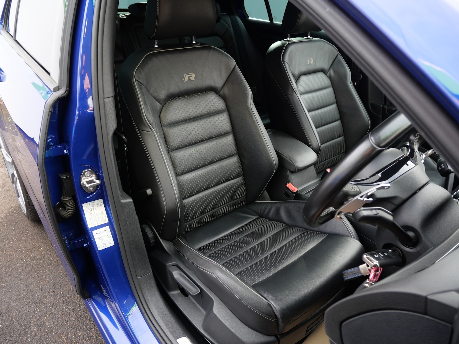 Used Volkswagen Golf 2017 for sale - 77546170: Photo 9