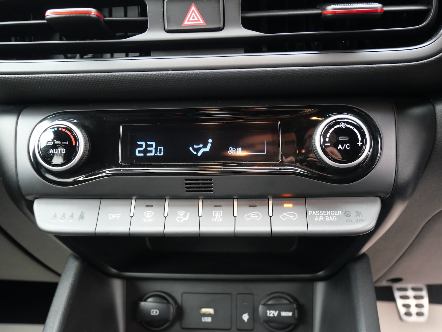 Used Hyundai KONA 2022 for sale - 76637948: Photo 20