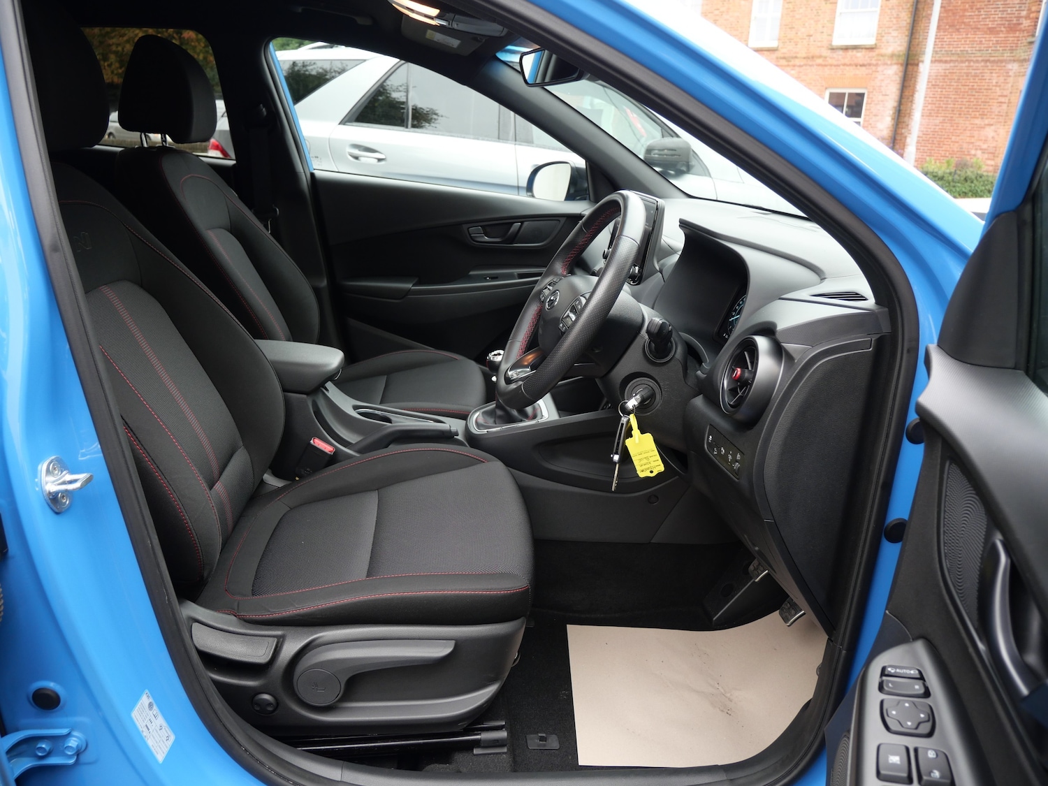 Used Hyundai KONA 2022 for sale - 76637948: Photo 8