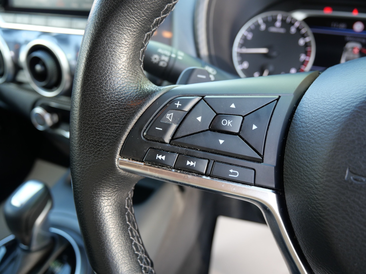 Used Nissan Juke 2021 for sale - 76637938: Photo 31