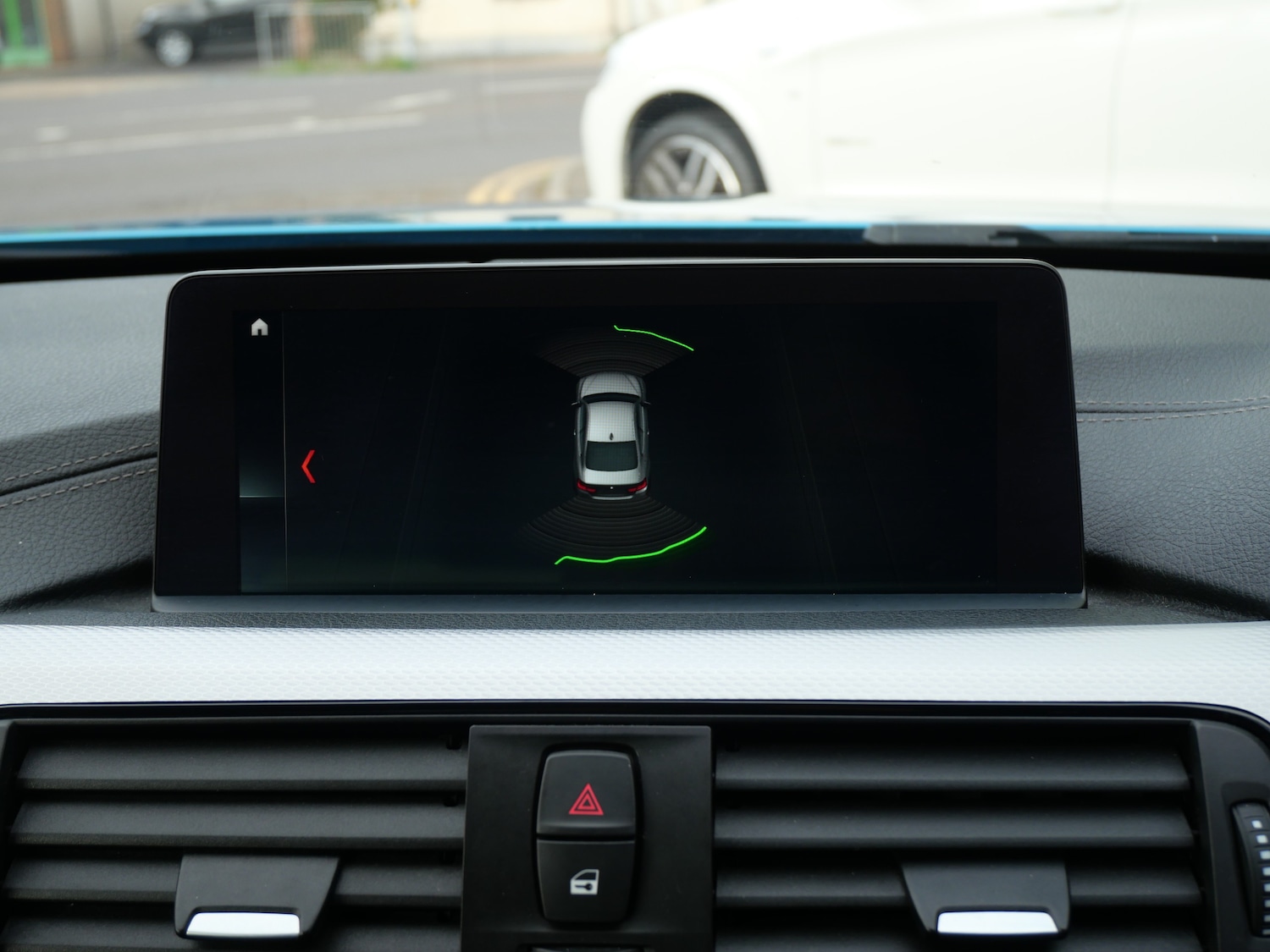 Used BMW 4 Series 2017 for sale - 76637924: Photo 17