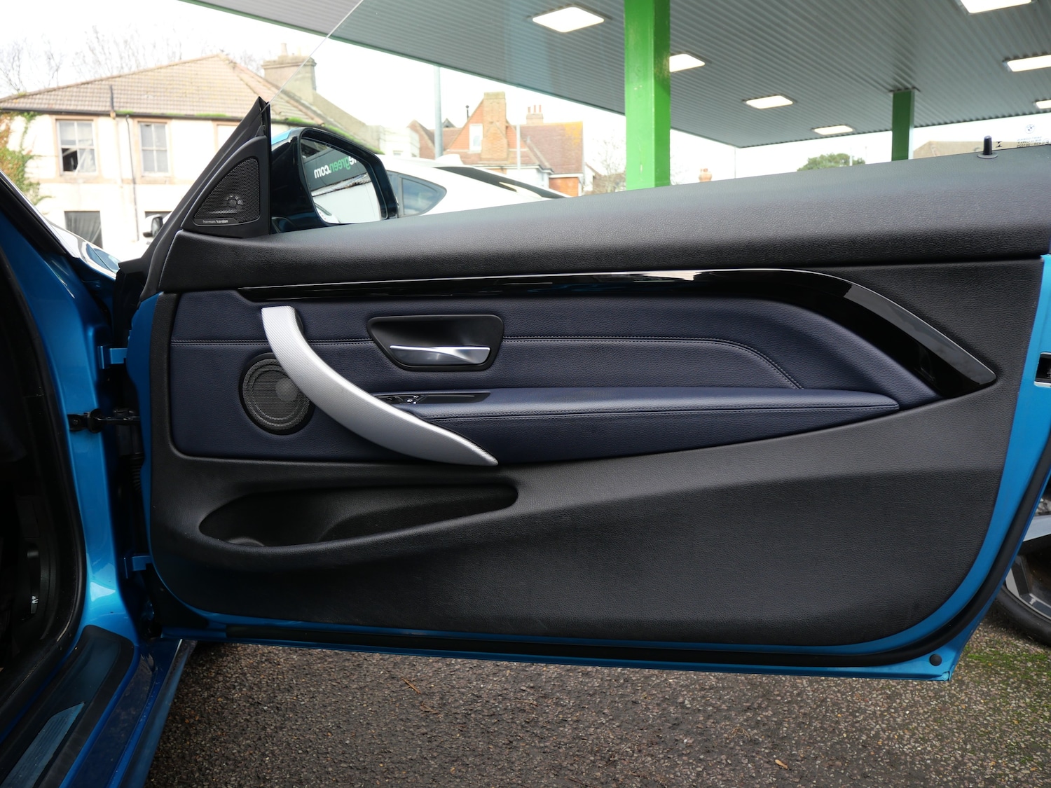 Used BMW 4 Series 2017 for sale - 76637924: Photo 43