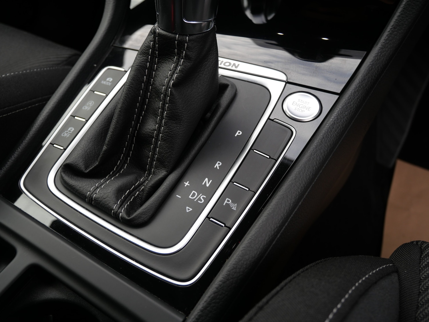 Used Volkswagen Golf 2019 for sale - 76637945: Photo 31