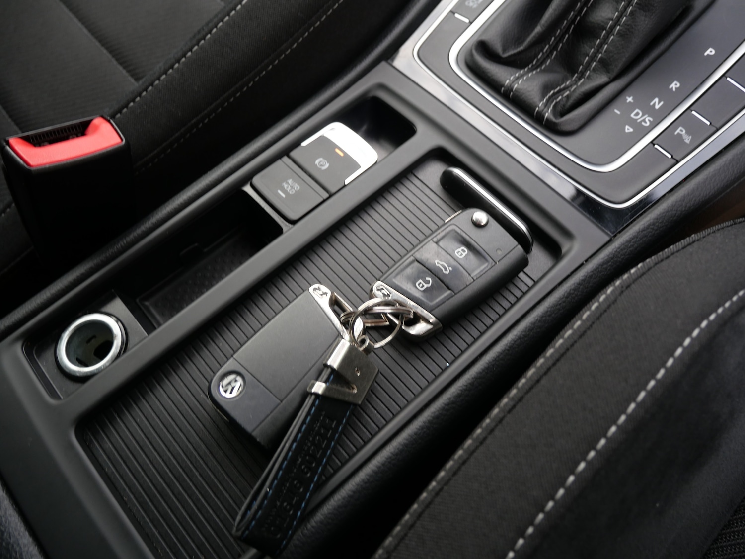 Used Volkswagen Golf 2019 for sale - 76637945: Photo 35