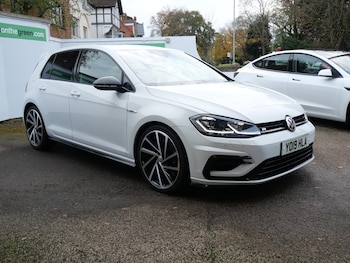 Used Volkswagen Golf 2019 for sale - 76637945: Photo