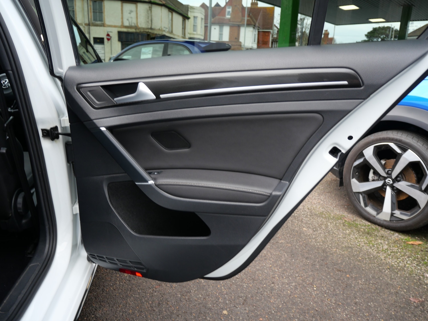 Used Volkswagen Golf 2019 for sale - 76637945: Photo 42