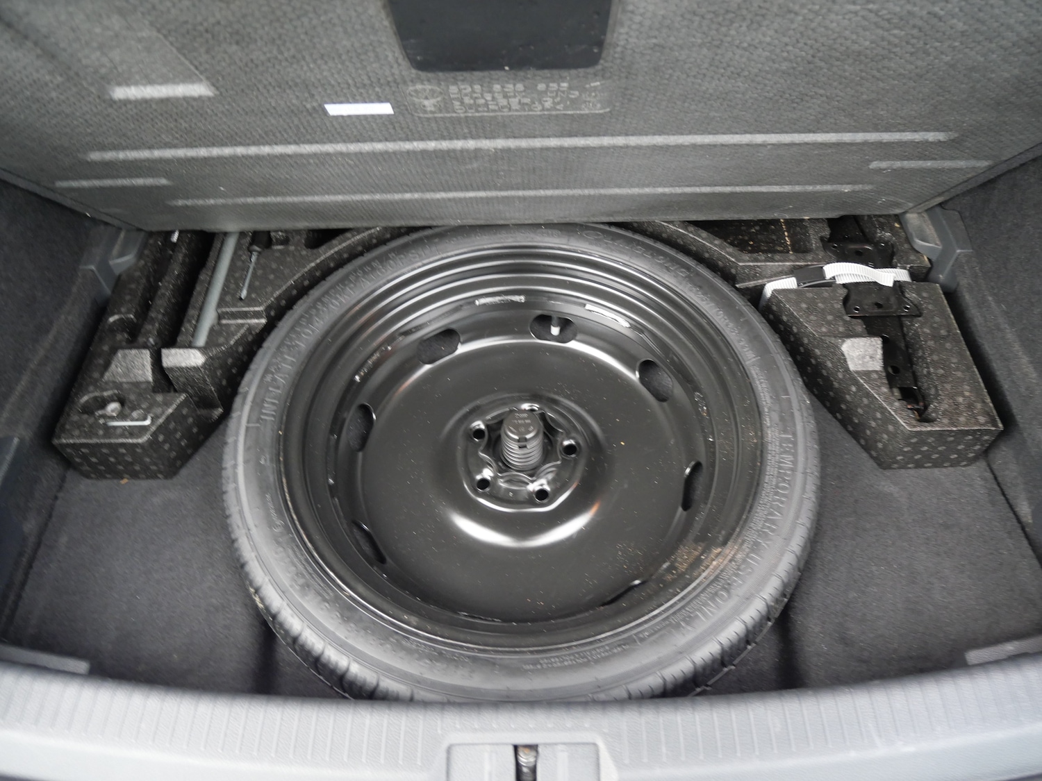 Used Volkswagen Golf 2019 for sale - 76637945: Photo 46