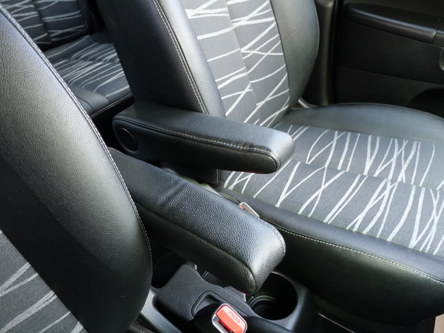 Used Kia Venga 2018 for sale - 76637937: Photo 25