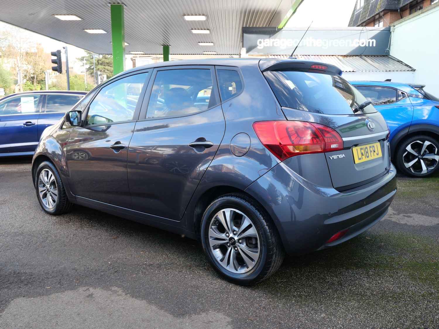 Used Kia Venga 2018 for sale - 76637937: Photo 6