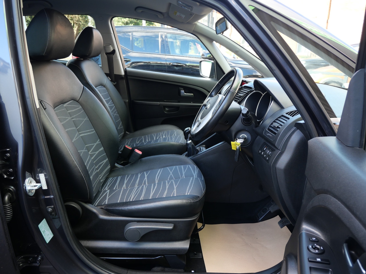 Used Kia Venga 2018 for sale - 76637937: Photo 8